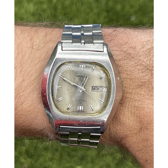 Seiko Automatic Mens Watch Running Mechanical Wristwatch 7009-5010 Vintage 70s - Picture 1 of 10